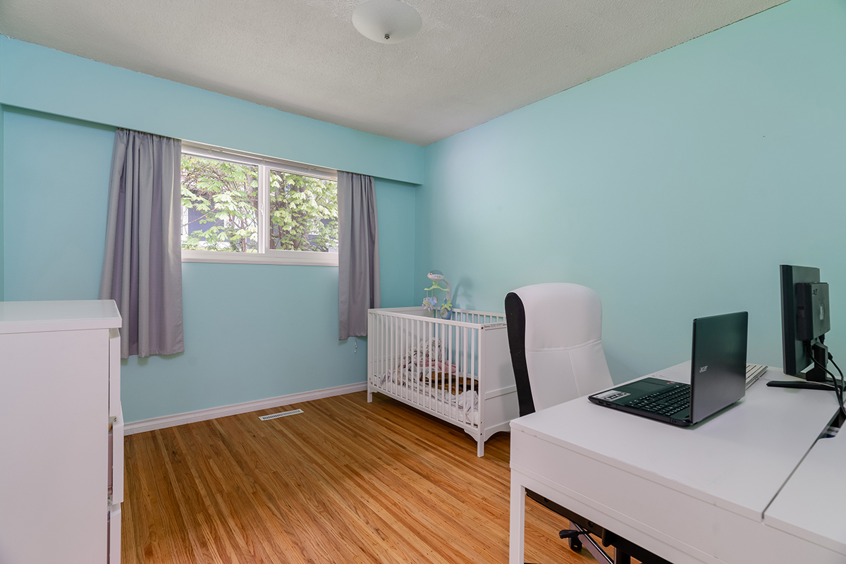 327 Marathon Court, Coquitlam 19