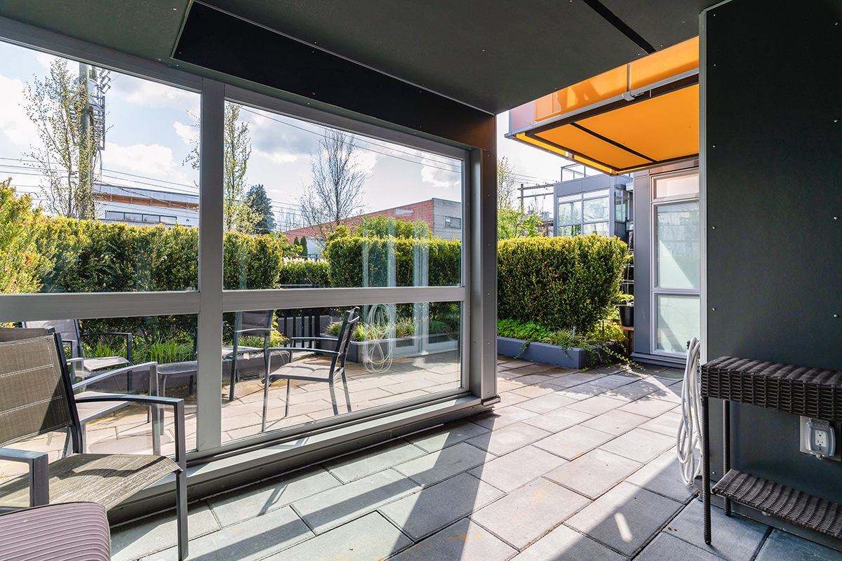 205 1588 E Hastings Street, Vancouver 24
