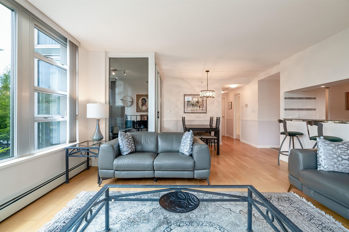 301 1228 Marinaside Crescent, Vancouver 2