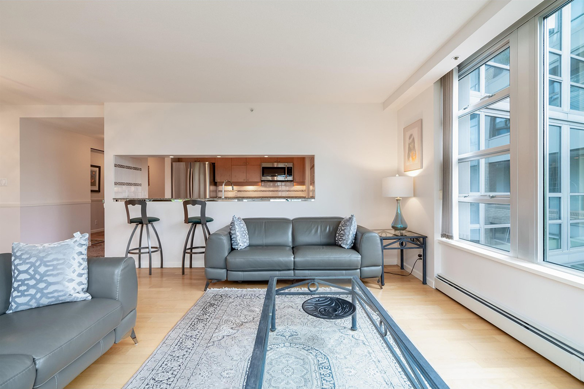 301 1228 Marinaside Crescent, Vancouver 5
