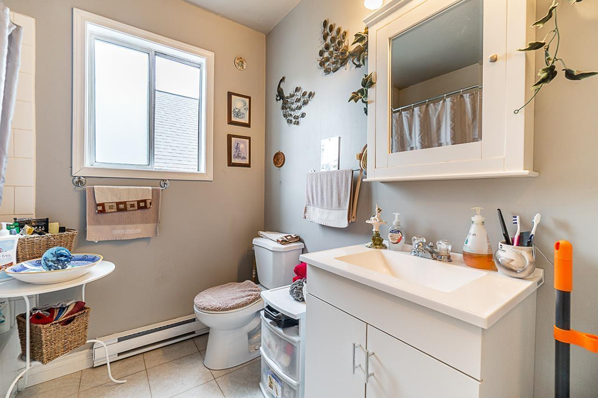 45312 Creekside Drive, Chilliwack 18