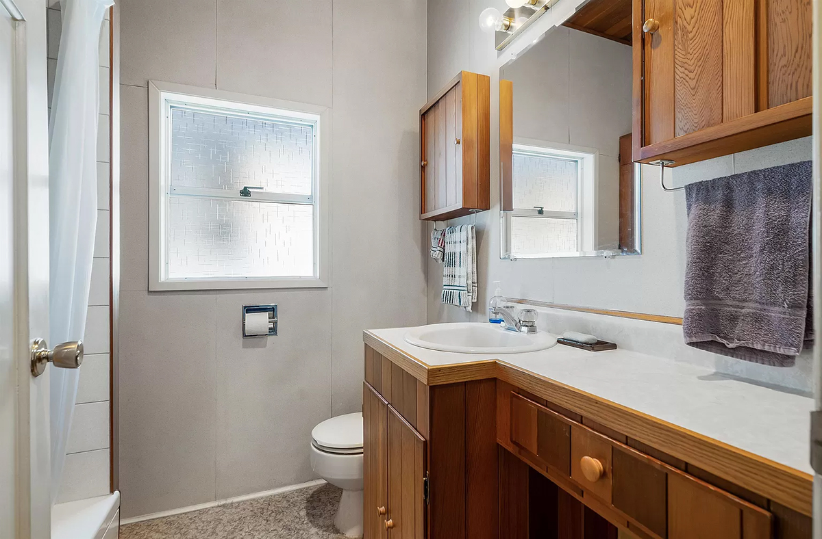 3444 Heather Street, Vancouver 14