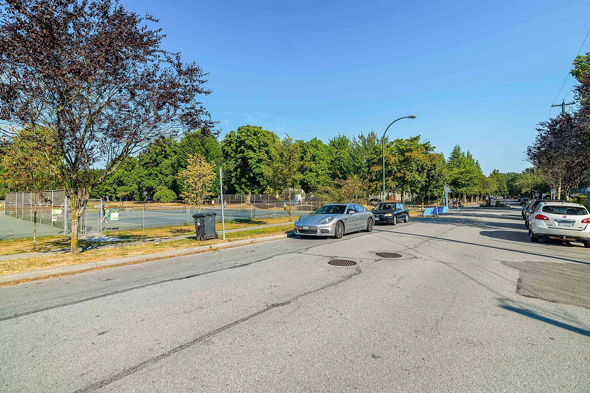 3444 Heather Street, Vancouver 24
