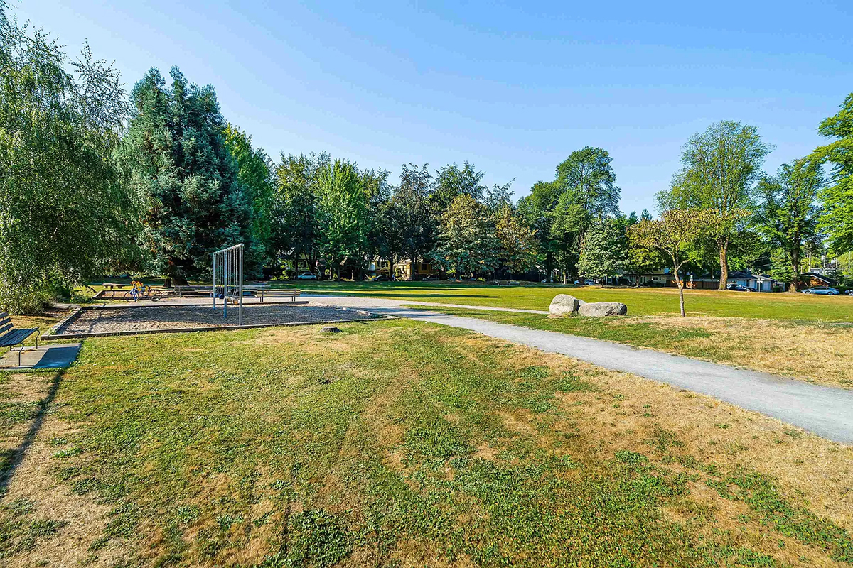 3444 Heather Street, Vancouver 27