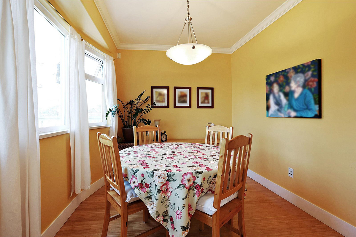 353 W 11th Avenue, Vancouver 12