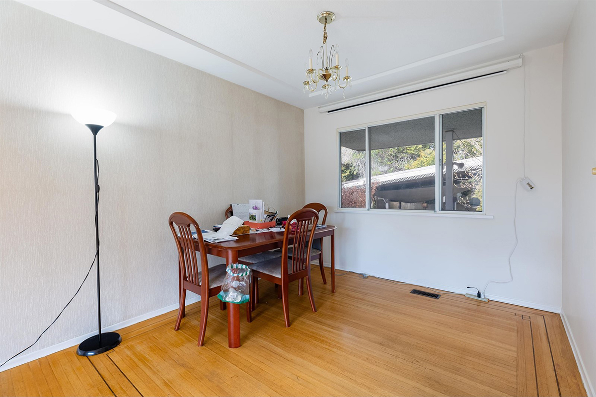 9611 Williams Road, Richmond 15