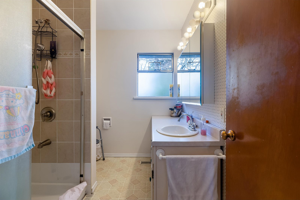 9611 Williams Road, Richmond 31