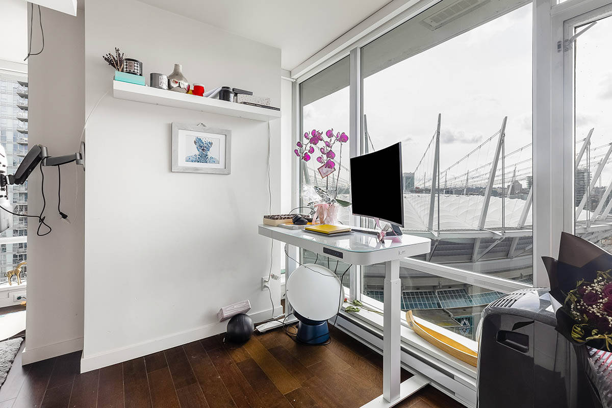 2105 161 W Georgia Street, Vancouver 22