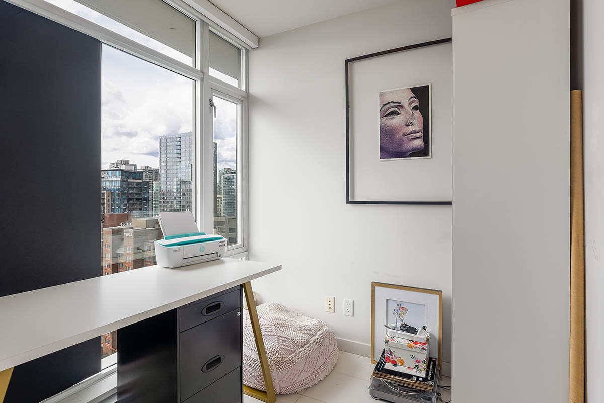 2105 161 W Georgia Street, Vancouver 23