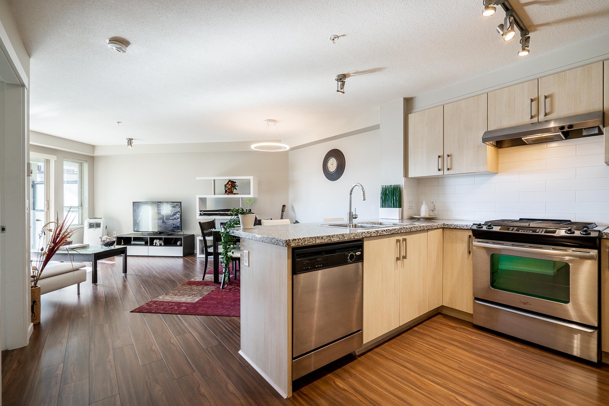 309 3178 DAYANEE SPRINGS BOULEVARD, COQUITLAM 3