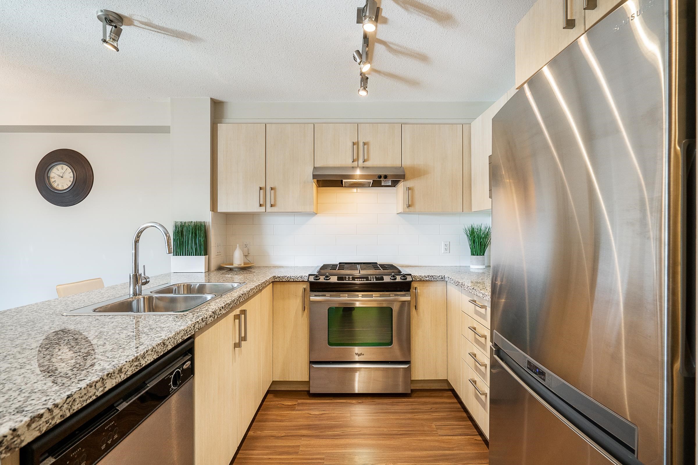 309 3178 DAYANEE SPRINGS BOULEVARD, COQUITLAM 7