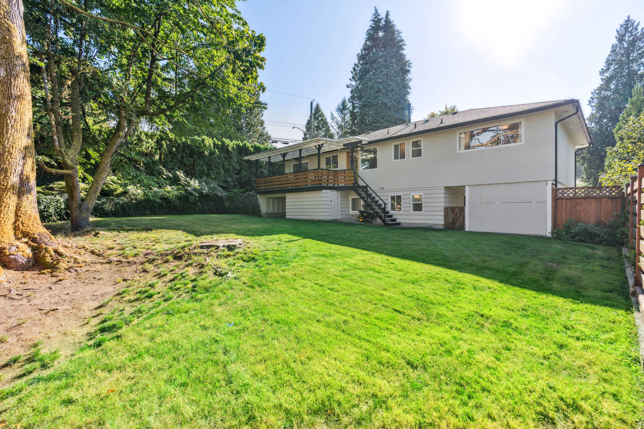 961 CORONA CRESCENT 33