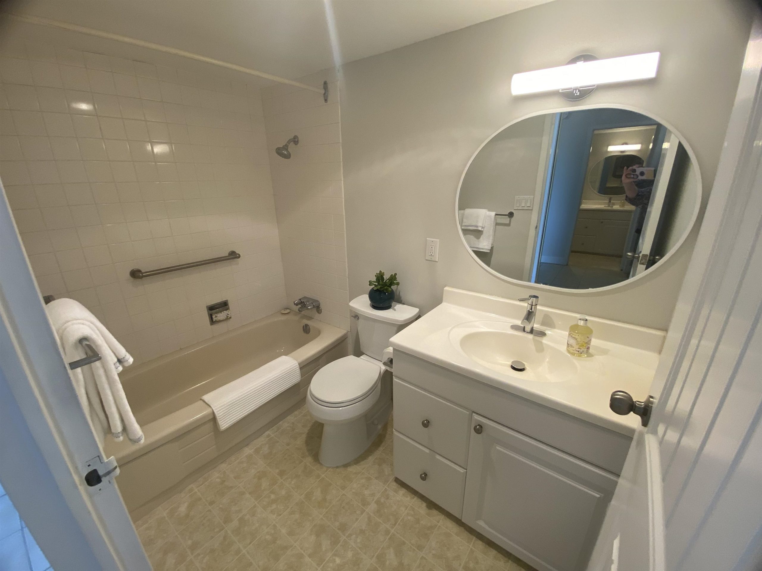 504 740 Hamilton St, New Westminster 14