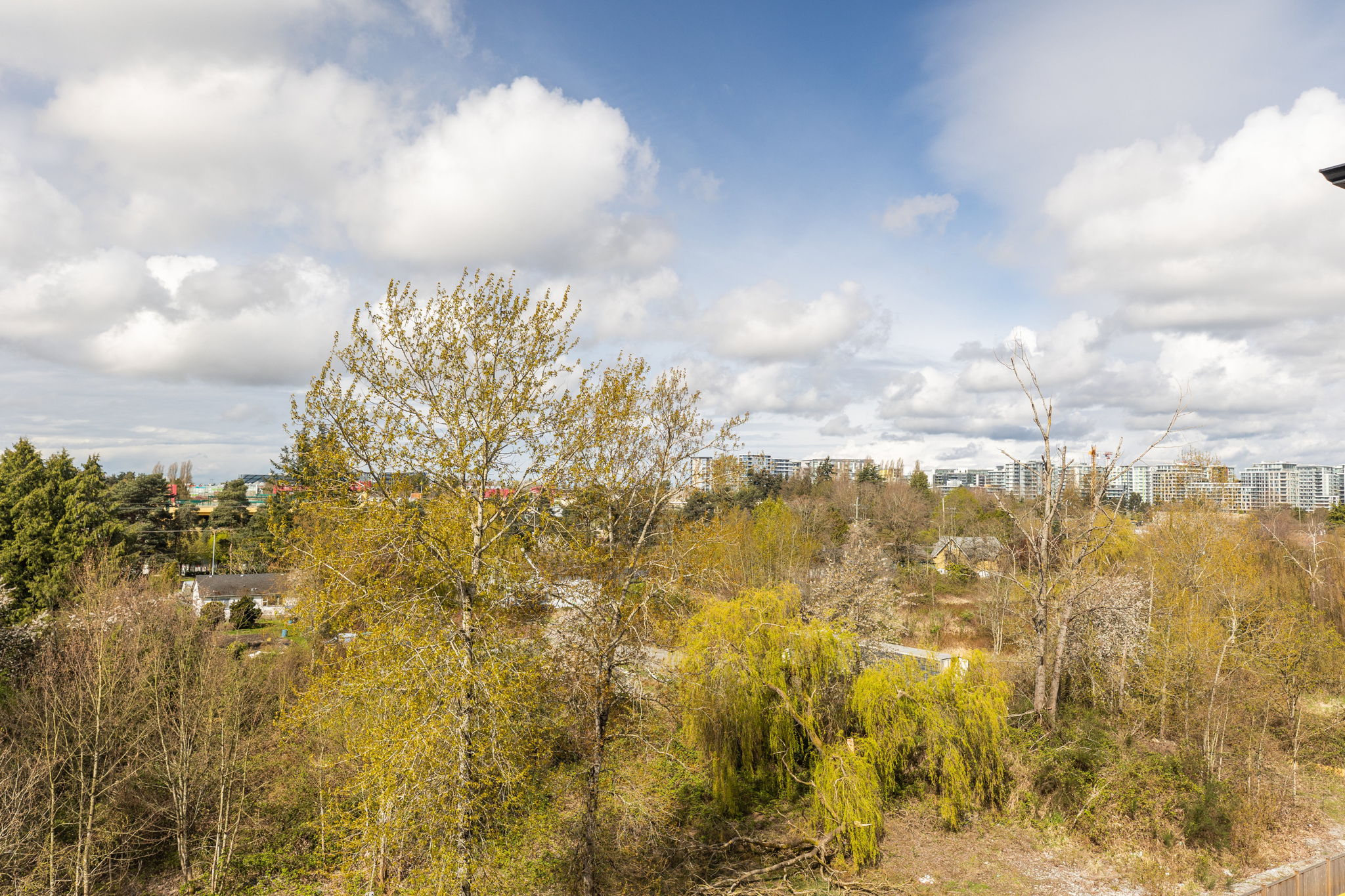 511 9213 ODLIN ROAD 24