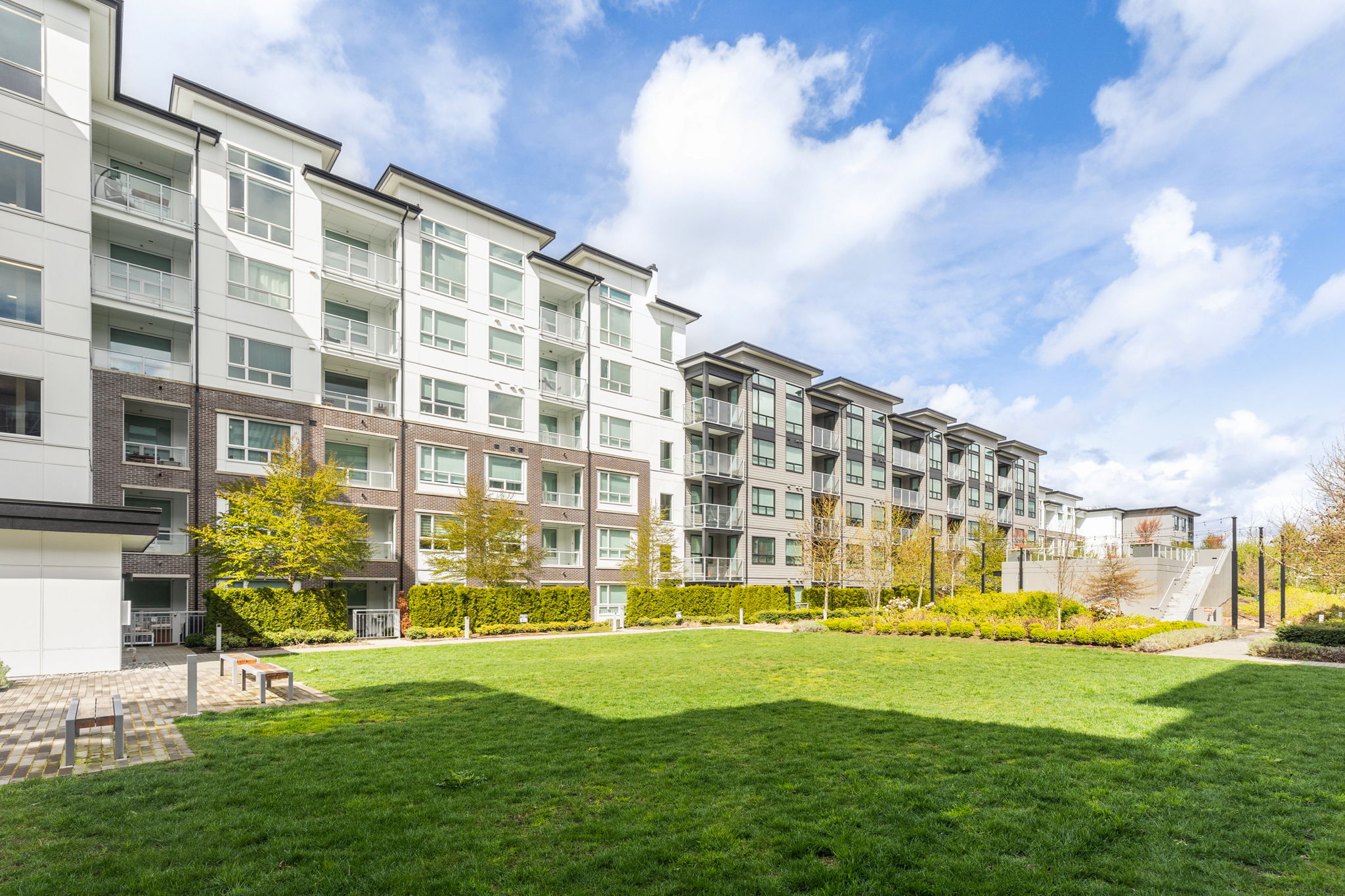 511 9213 ODLIN ROAD 34