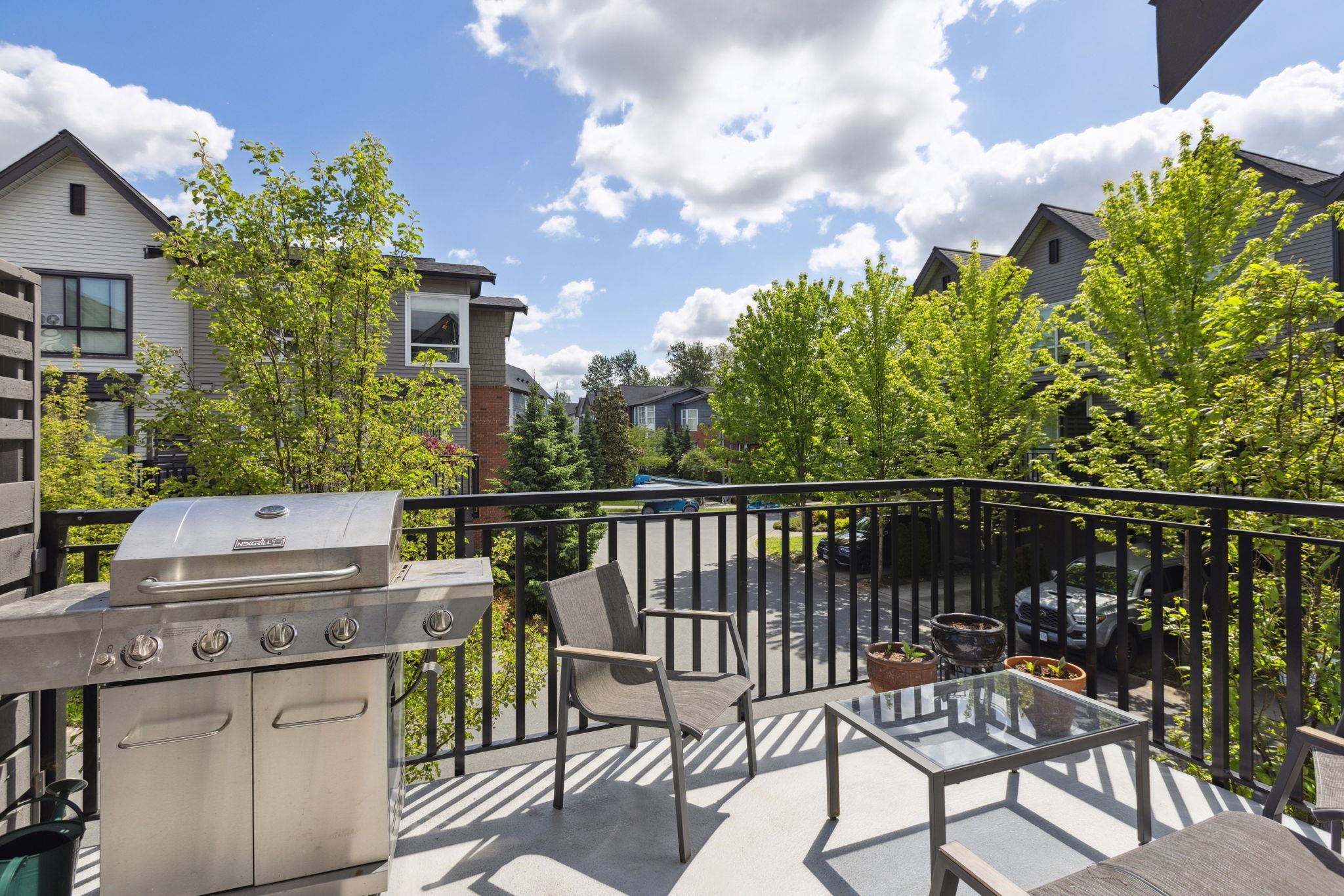 15 2371 RANGER LANE 27