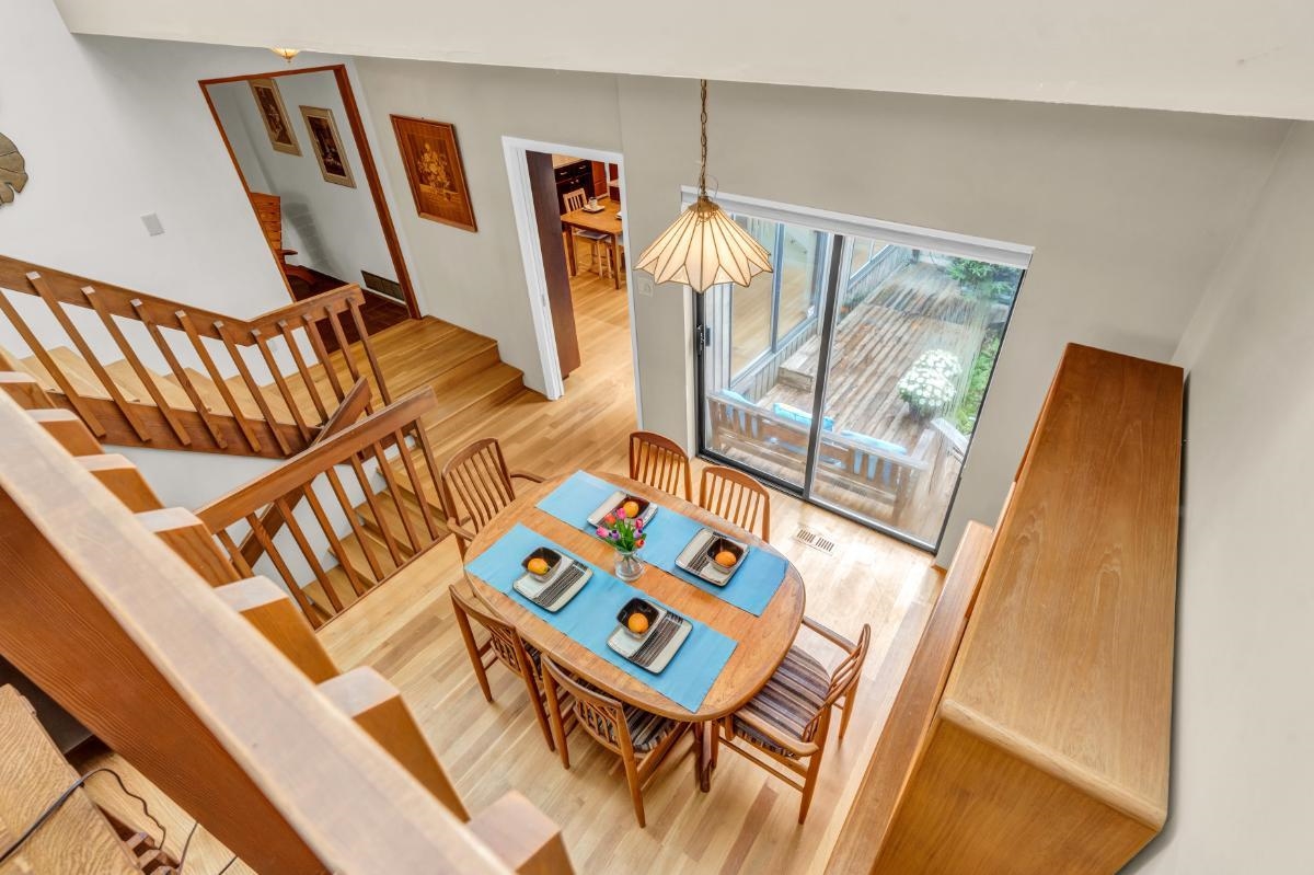 2070 WHYTE AVENUE, VANCOUVER 7