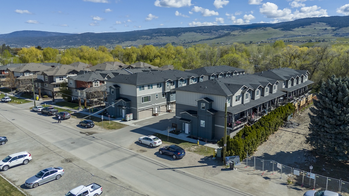 10-1297 Findlay Road, Kelowna 2
