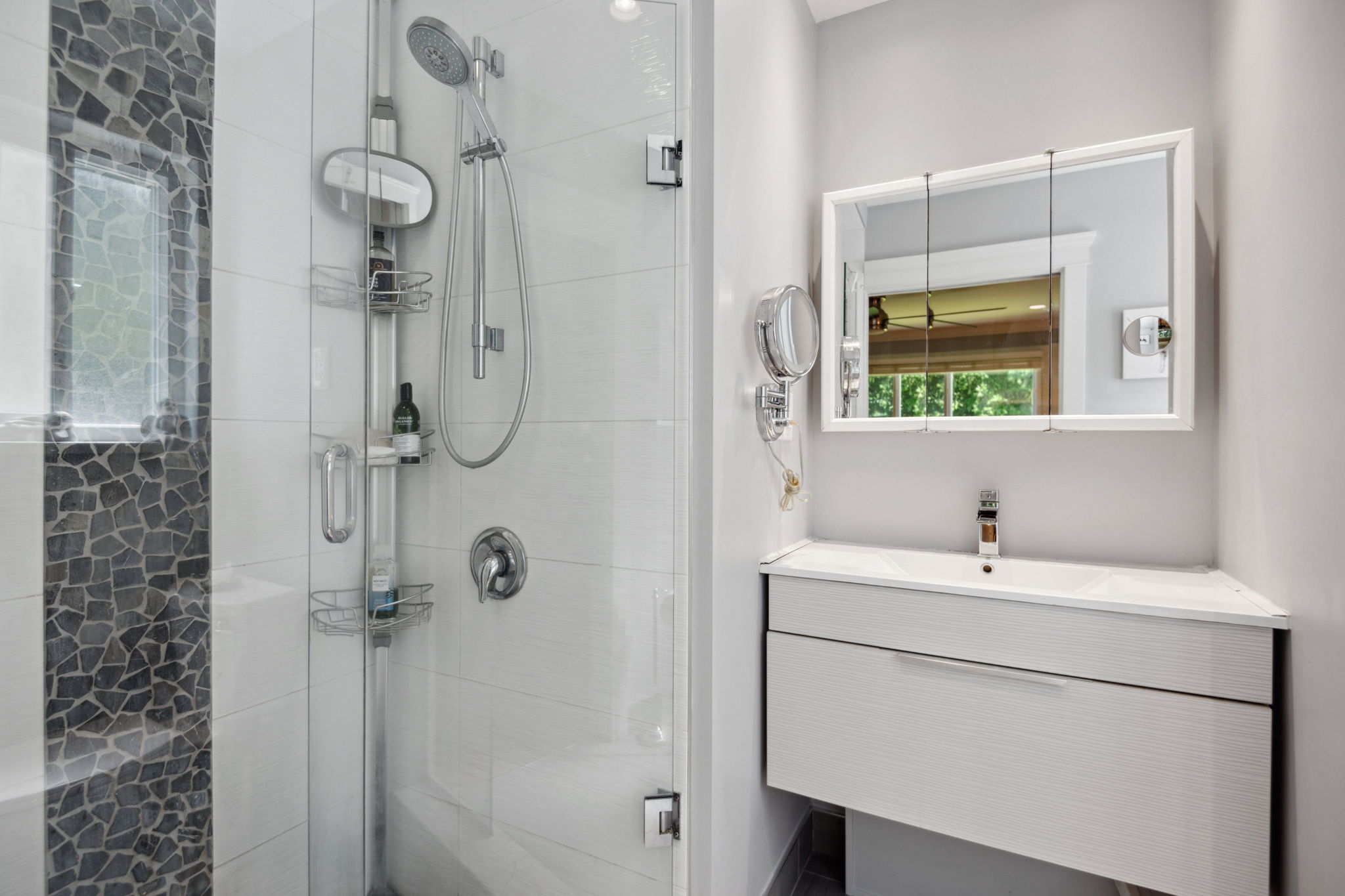 923 THERMAL DRIVE, COQUITLAM 24