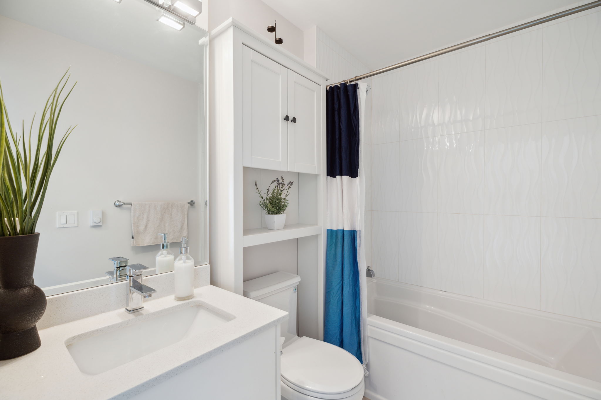 511 809 FOURTH AVENUE, NEW WESTMINSTER 21