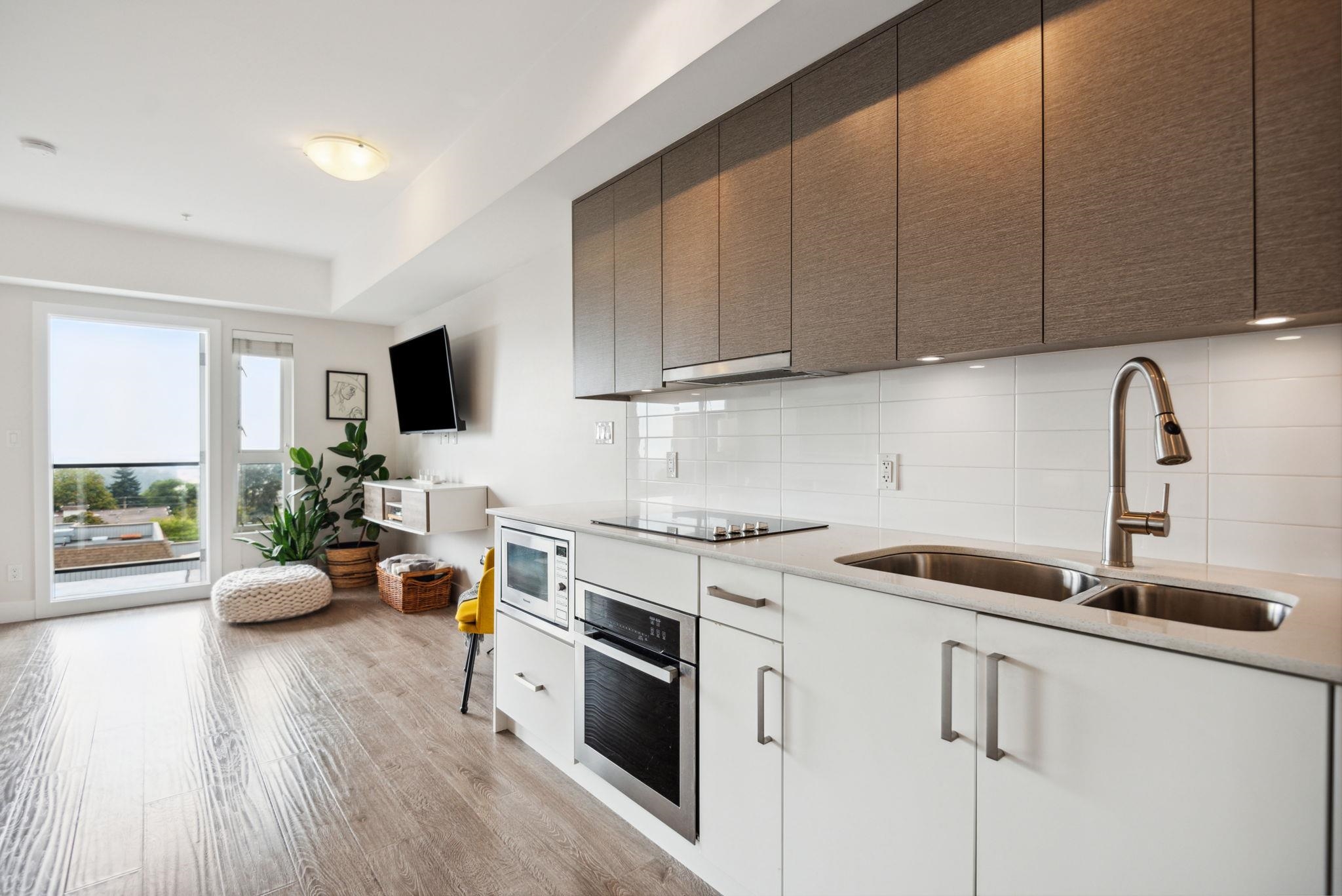 407 809 FOURTH AVENUE, NEW WESTMINSTER