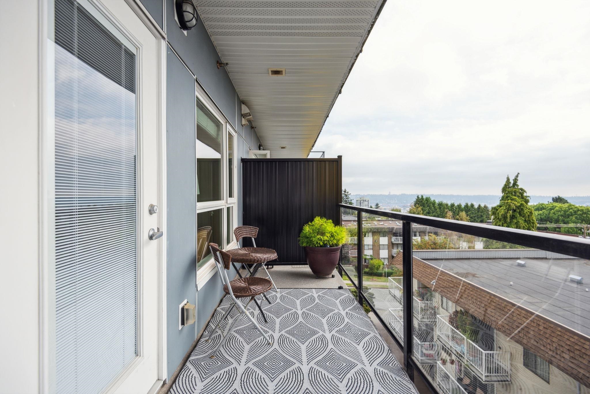 407 809 FOURTH AVENUE, NEW WESTMINSTER 23