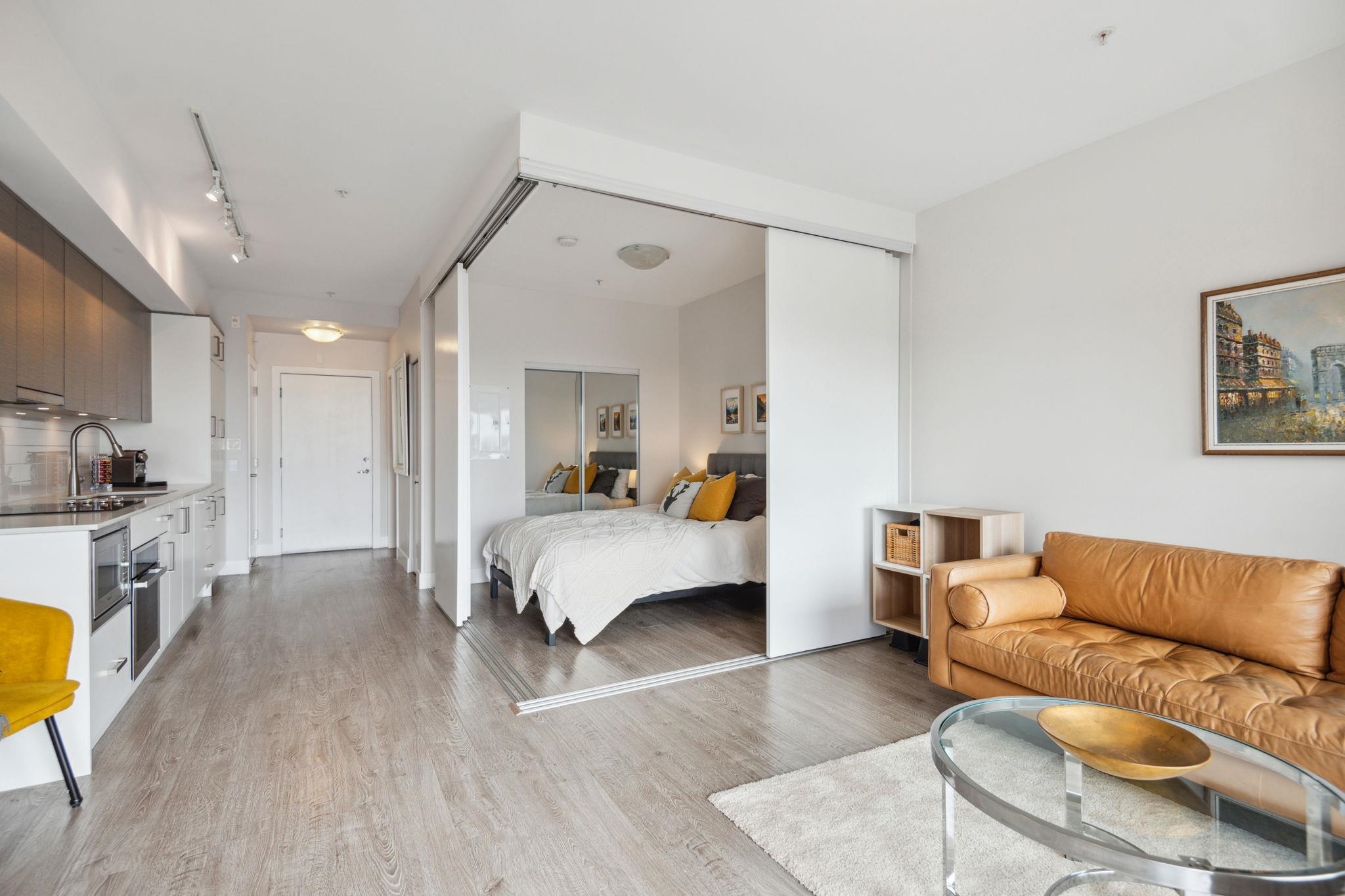 407 809 FOURTH AVENUE, NEW WESTMINSTER 8