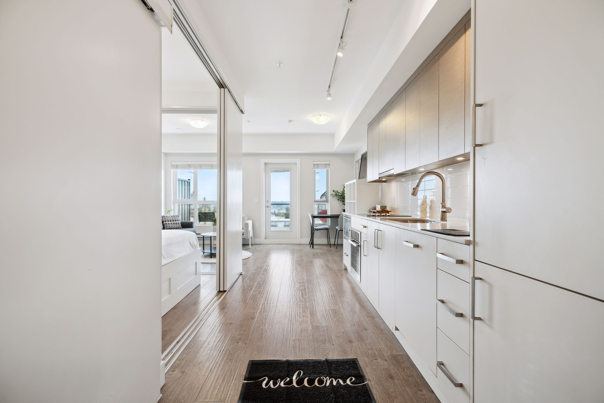 511 809 FOURTH AVENUE, NEW WESTMINSTER 9
