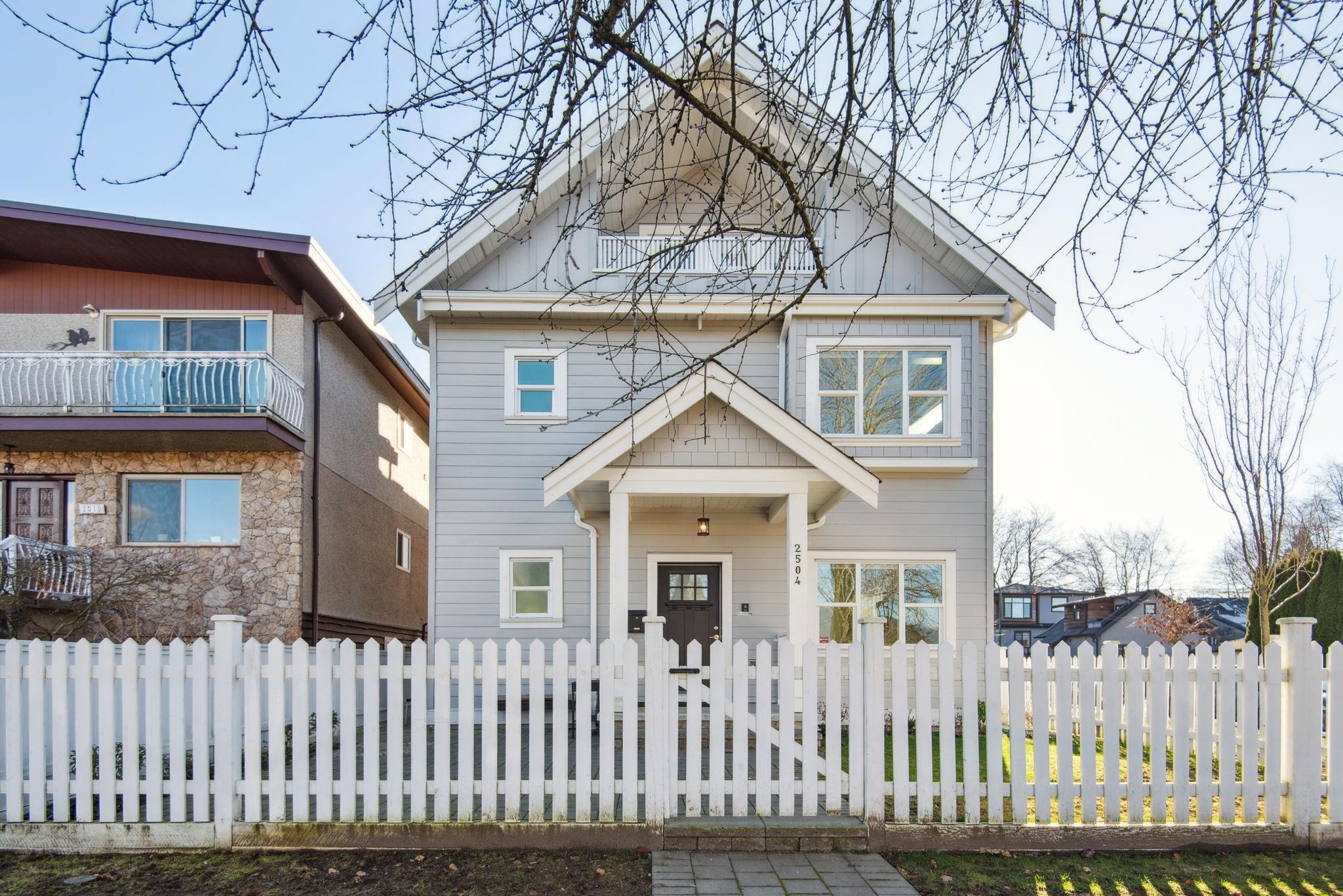 2504 NAPIER STREET 29