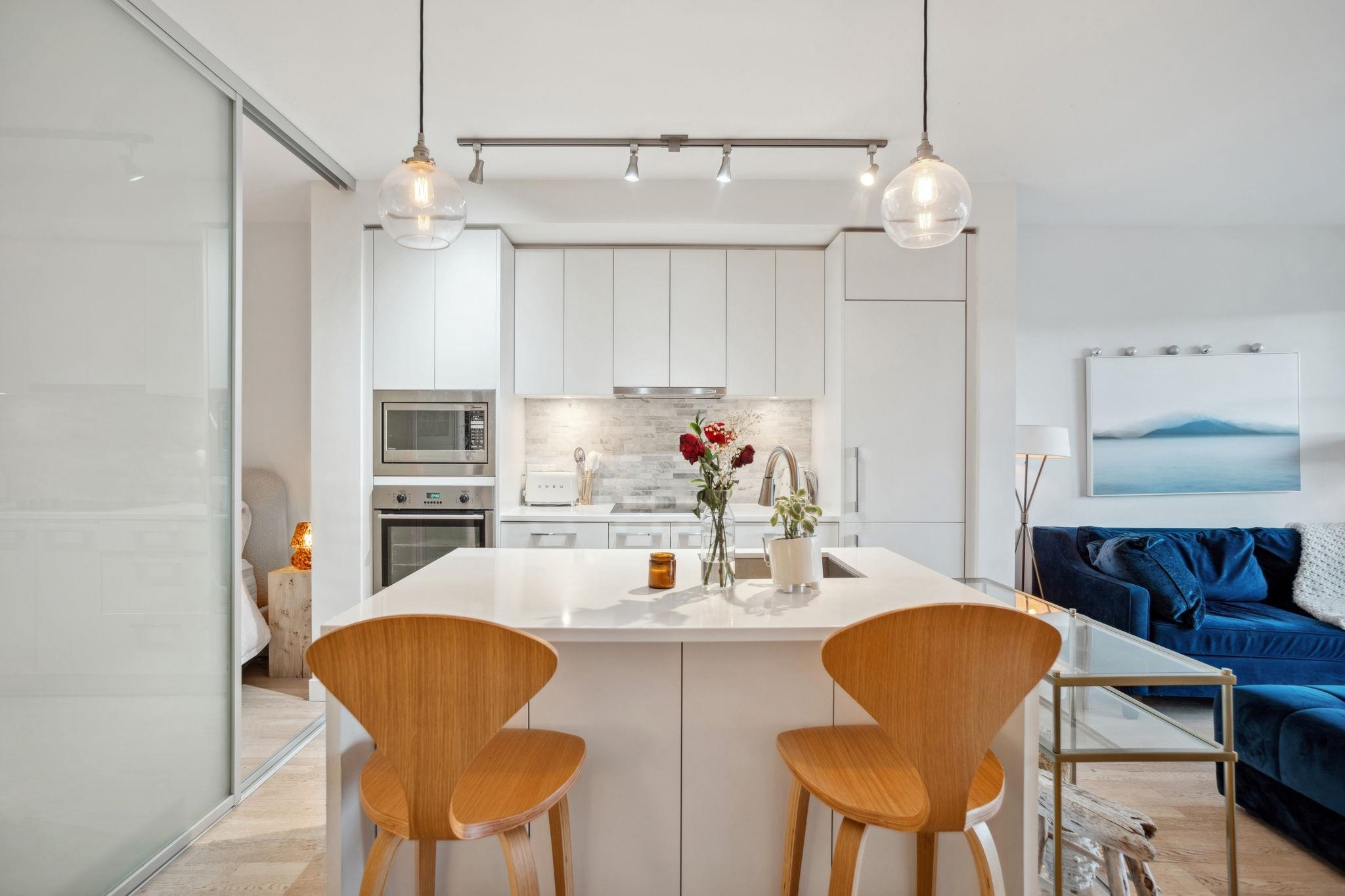 PH3 2468 BAYSWATER STREET 10
