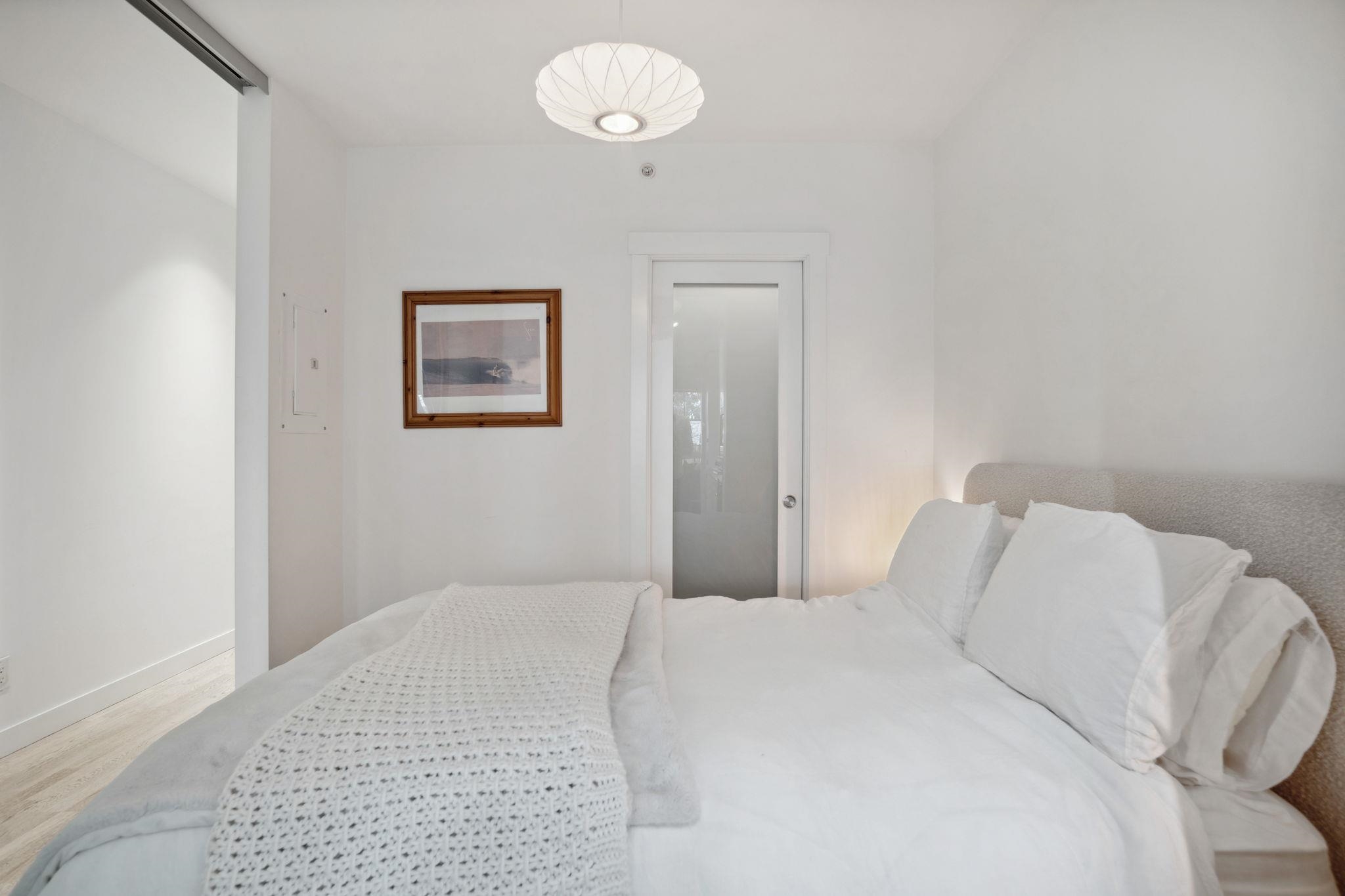 PH3 2468 BAYSWATER STREET 12