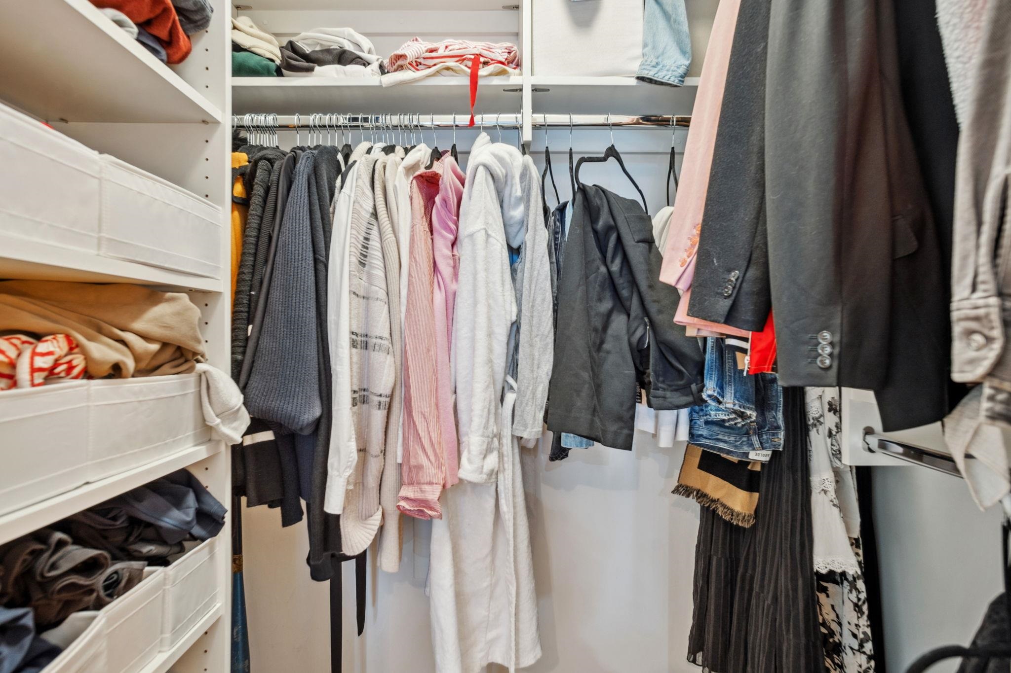 PH3 2468 BAYSWATER STREET 13