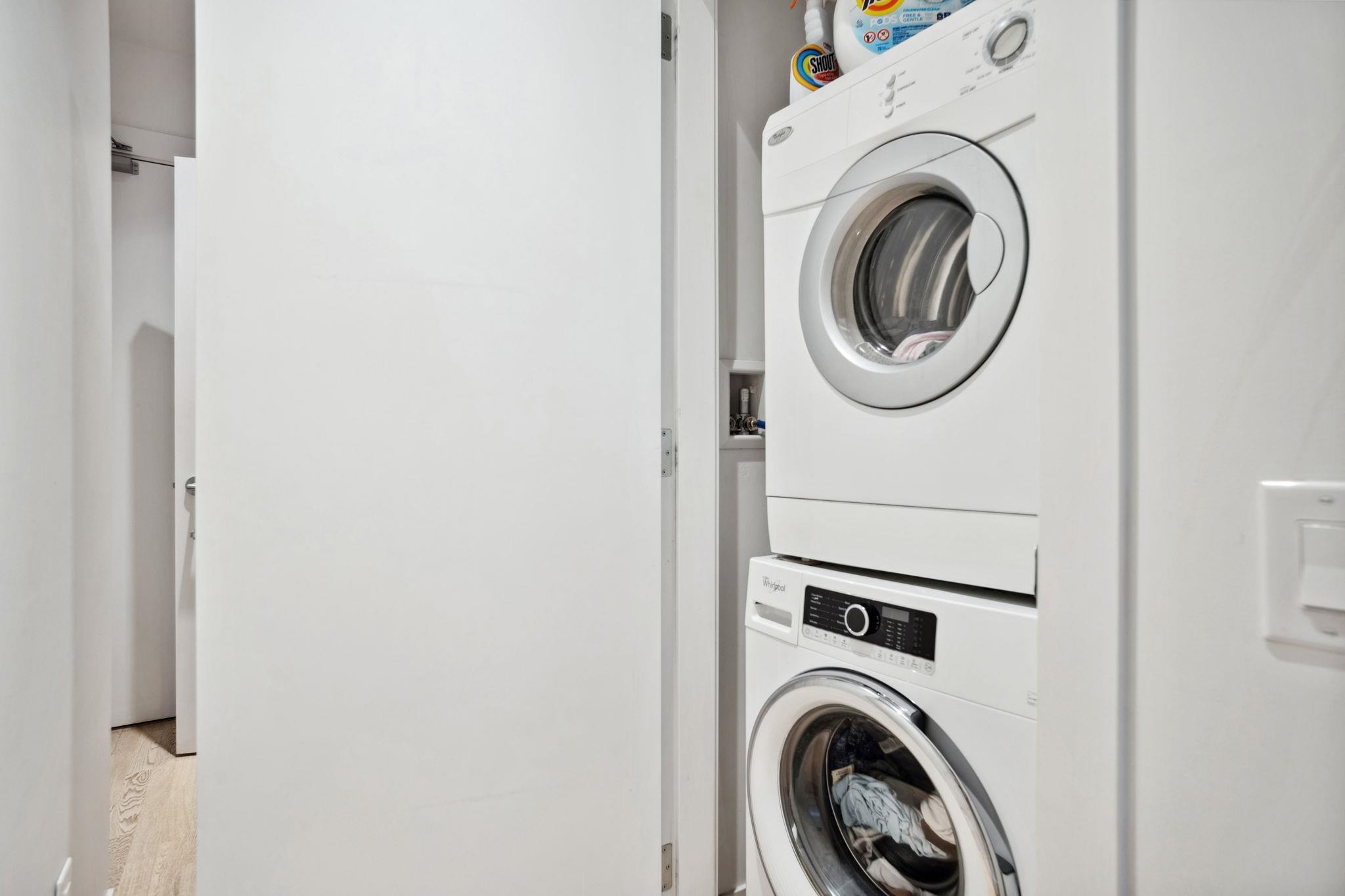 PH3 2468 BAYSWATER STREET 15