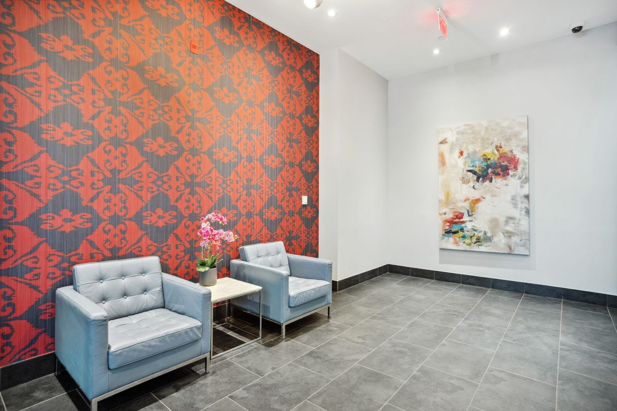 PH3 2468 BAYSWATER STREET 20