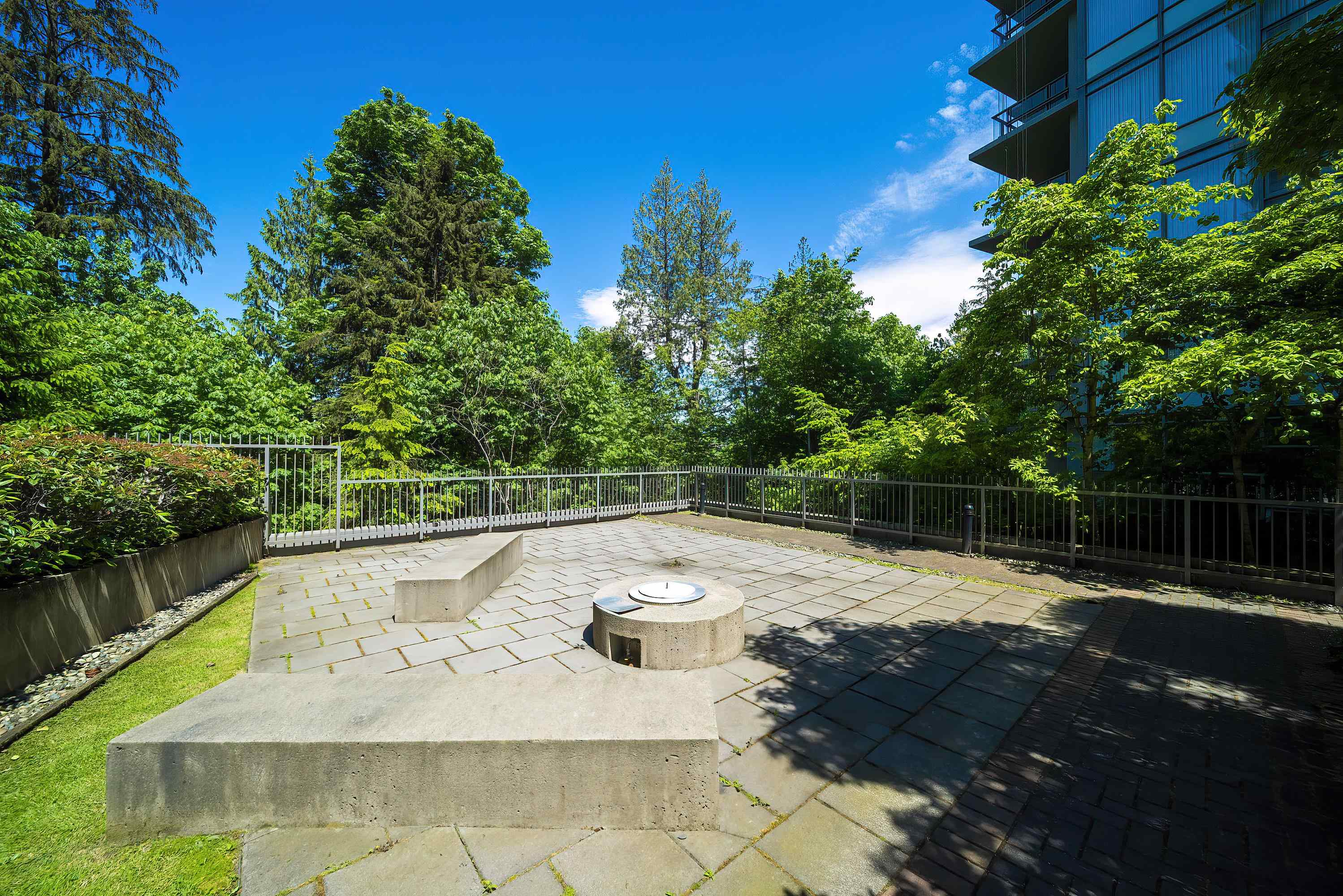 701 9222 UNIVERSITY CRESCENT 37