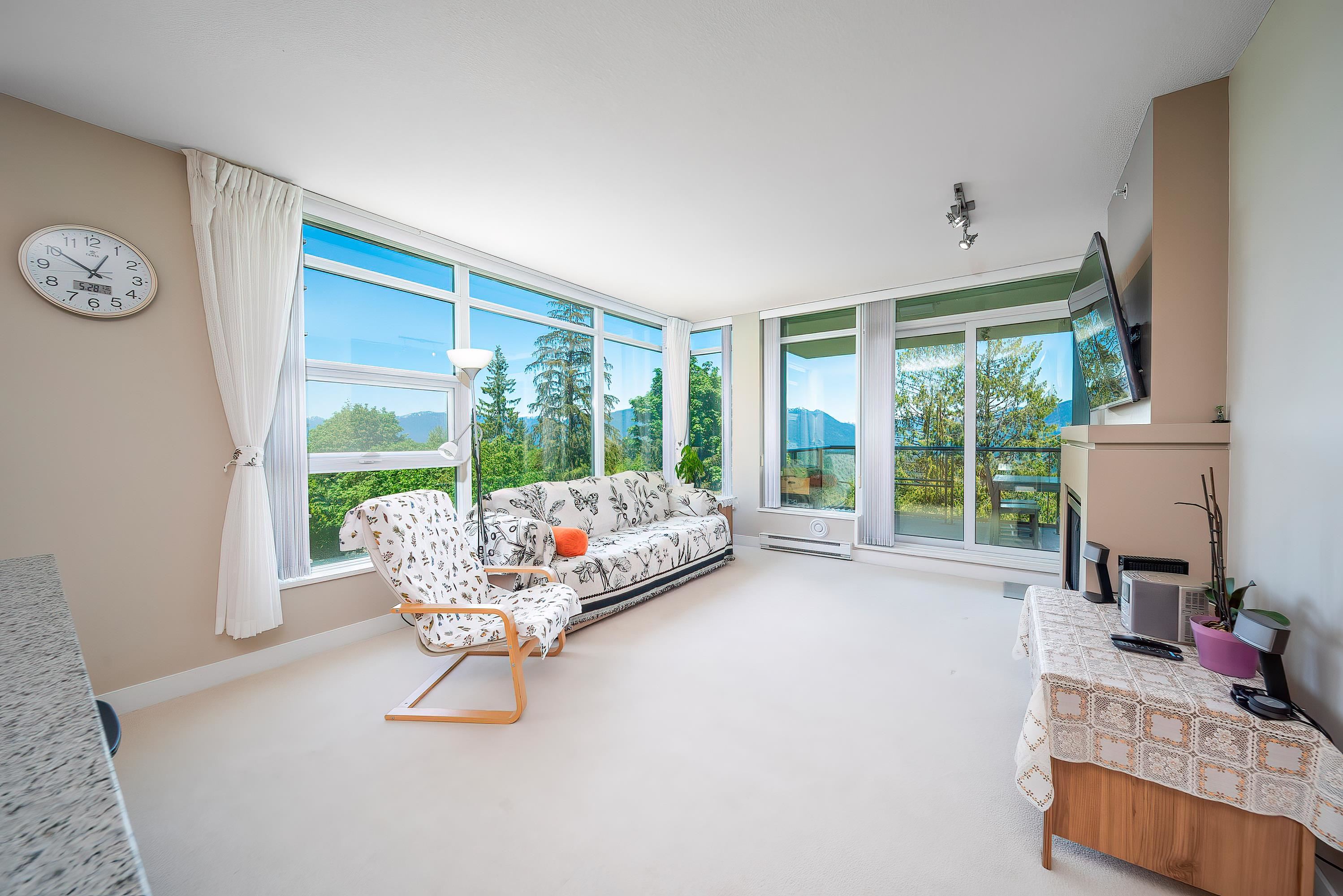 701 9222 UNIVERSITY CRESCENT 3