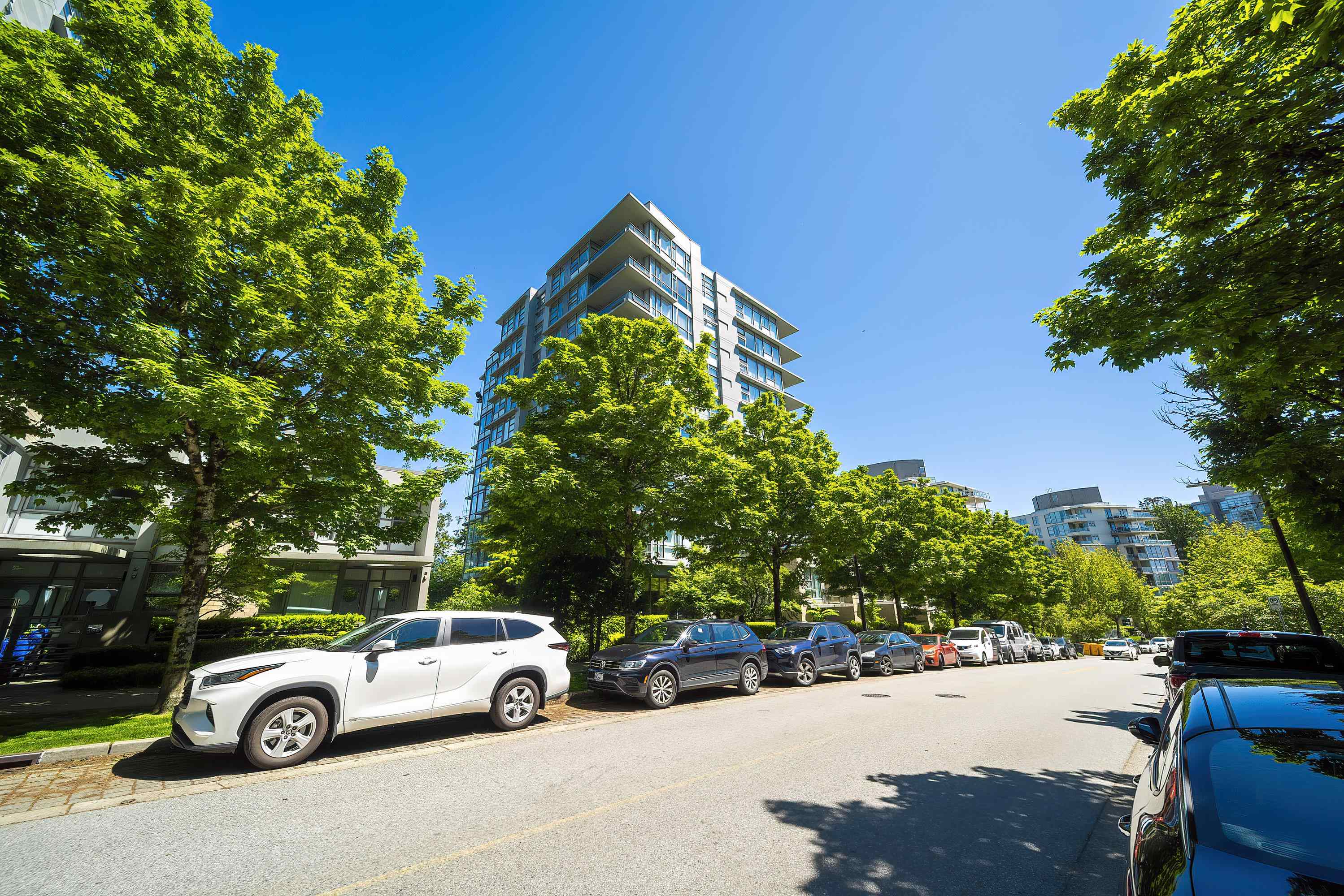 701 9222 UNIVERSITY CRESCENT 39