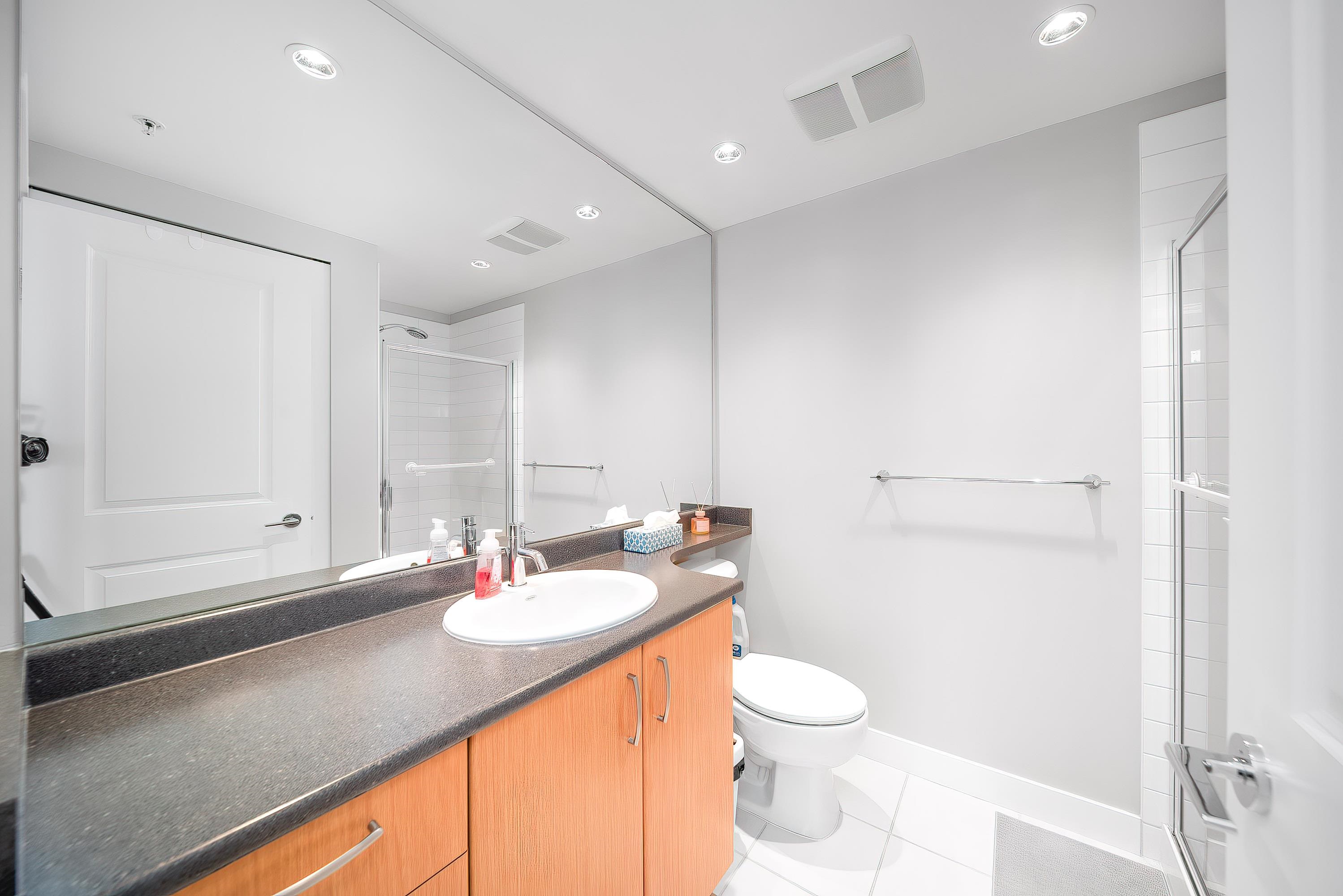 701 9222 UNIVERSITY CRESCENT 24