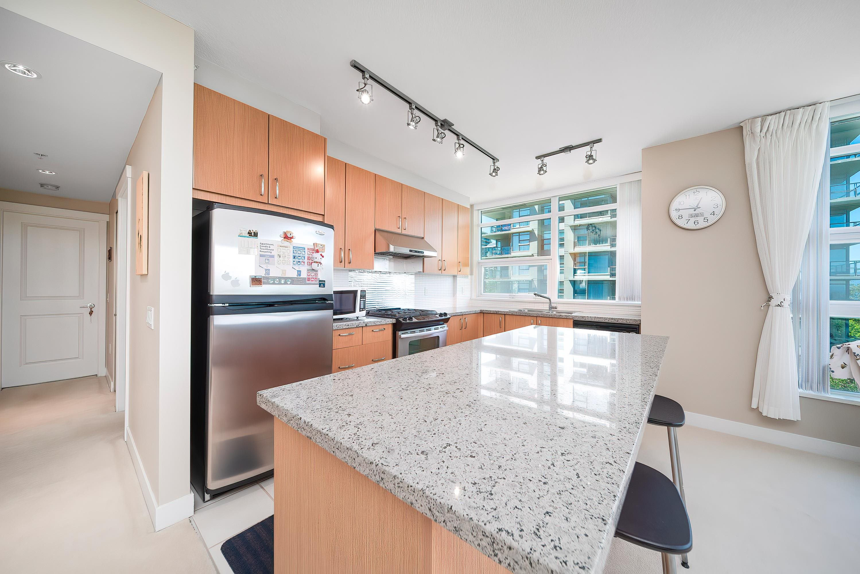 701 9222 UNIVERSITY CRESCENT 16