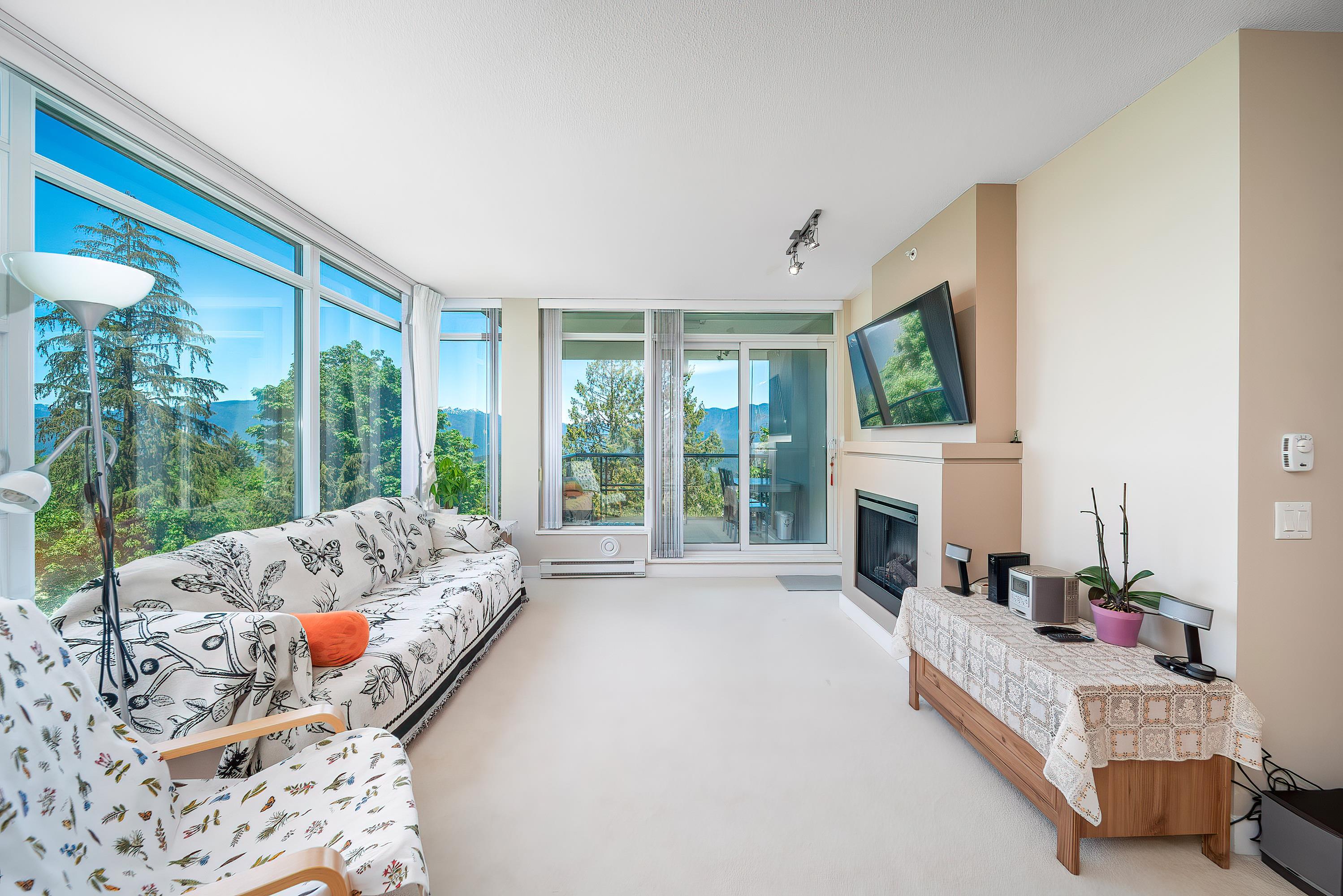 701 9222 UNIVERSITY CRESCENT 4