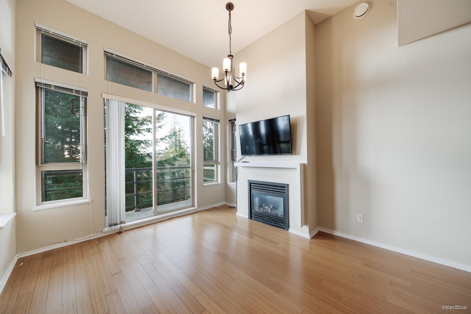 505 9339 UNIVERSITY CRESCENT 12