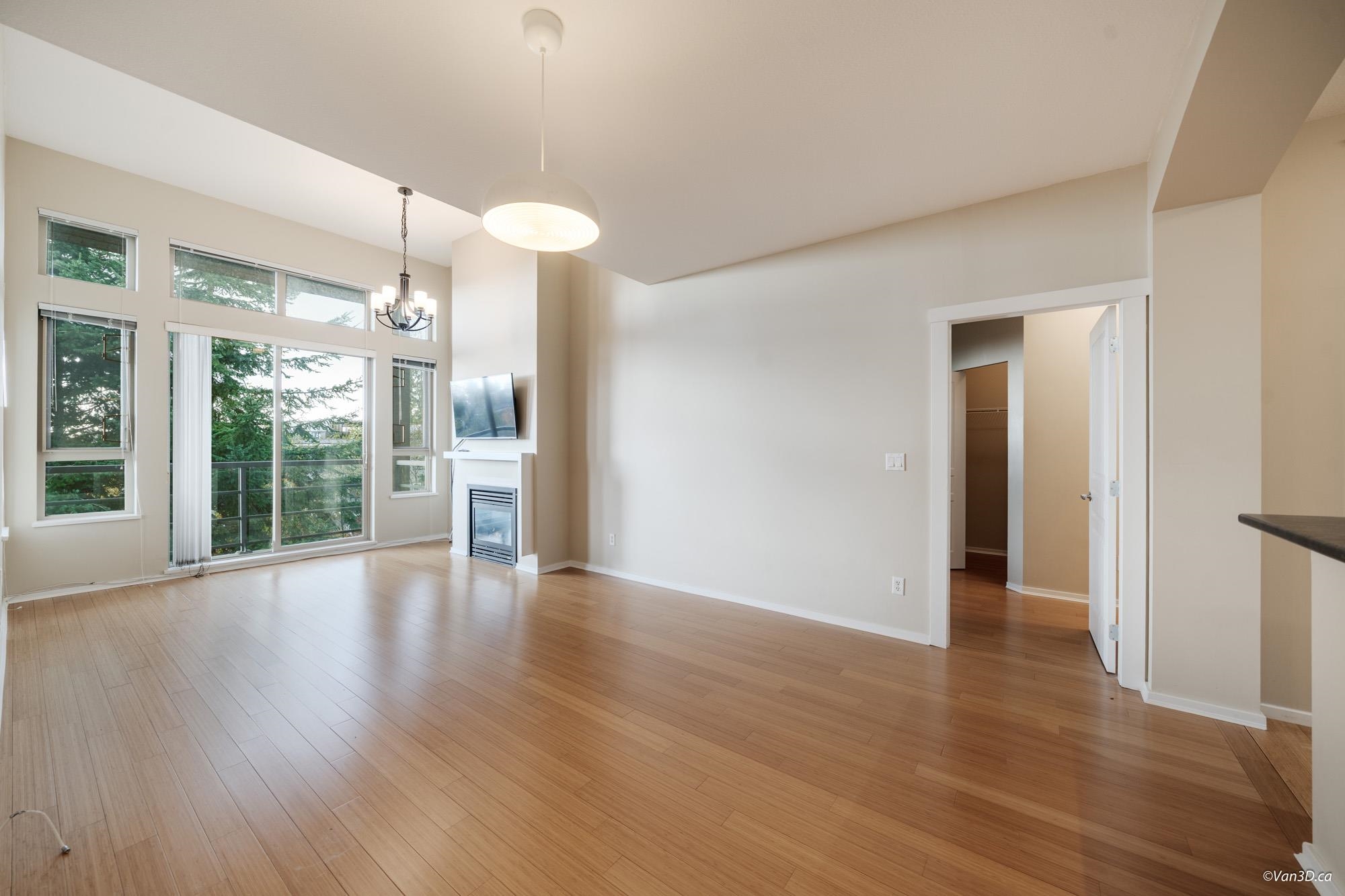 505 9339 UNIVERSITY CRESCENT 13