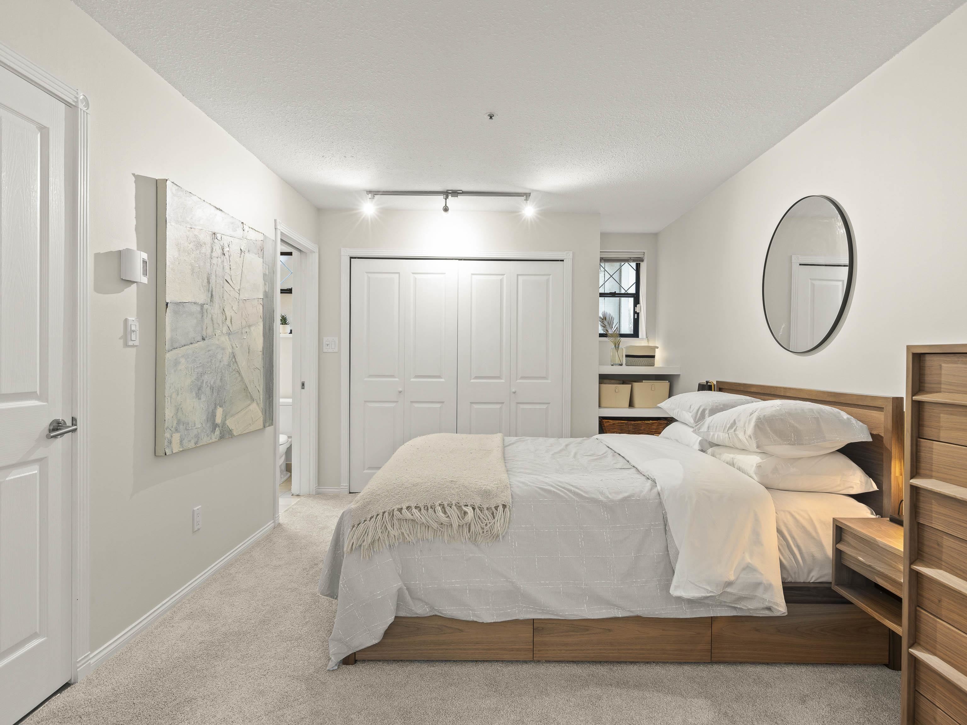 232 W 14TH AVENUE 15