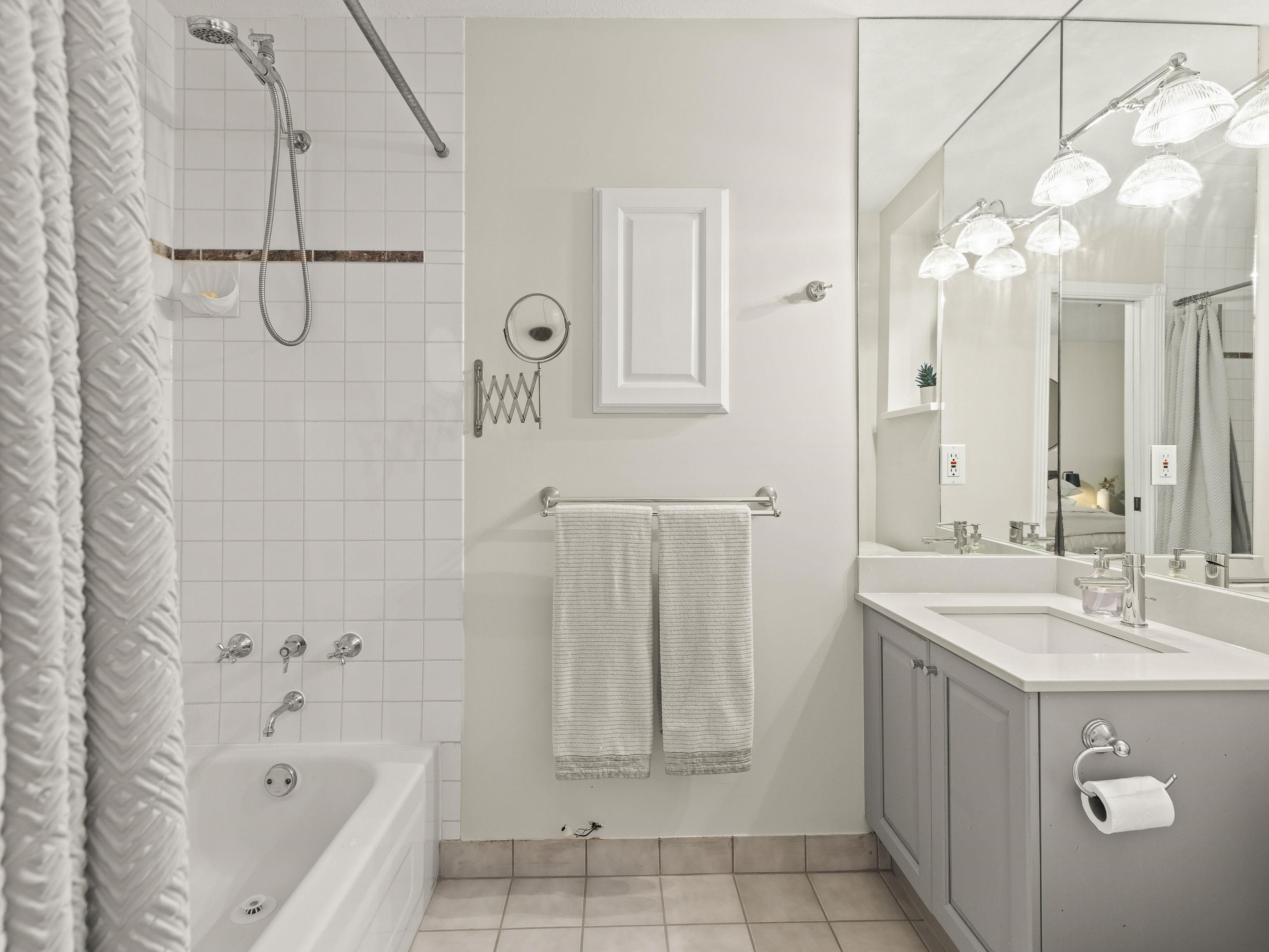 232 W 14TH AVENUE 18